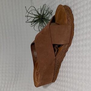 Yokono Tan Suede Cross Band Cork Wedge Mule Size 9